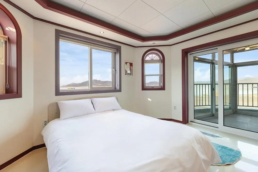 *** Guest house Ganghwa Punggyeongi Meomuneun Got Sonsu South Korea