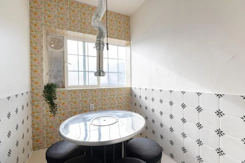 Ganghwa Punggyeongi Meomuneun Got Sonsu South Korea