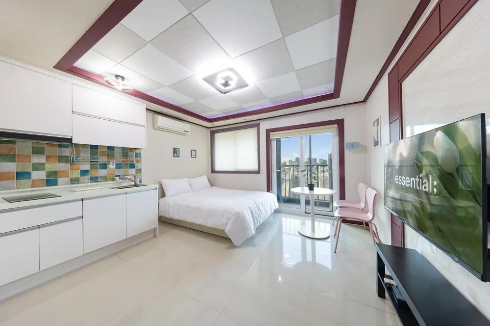 Ganghwa Punggyeongi Meomuneun Got Sonsu South Korea