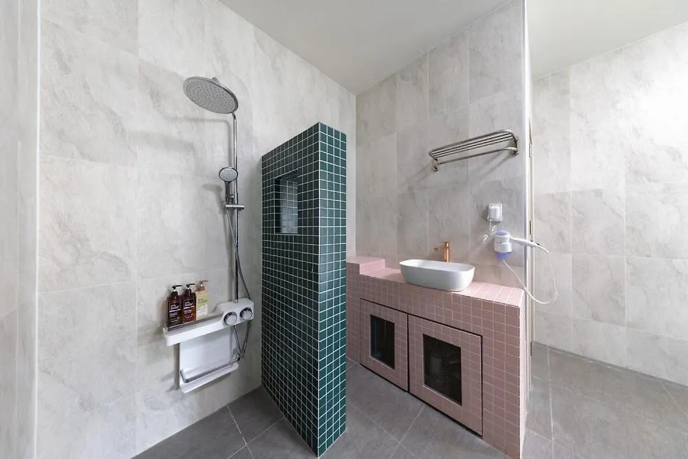 Guest house Ganghwa Punggyeongi Meomuneun Got Sonsu