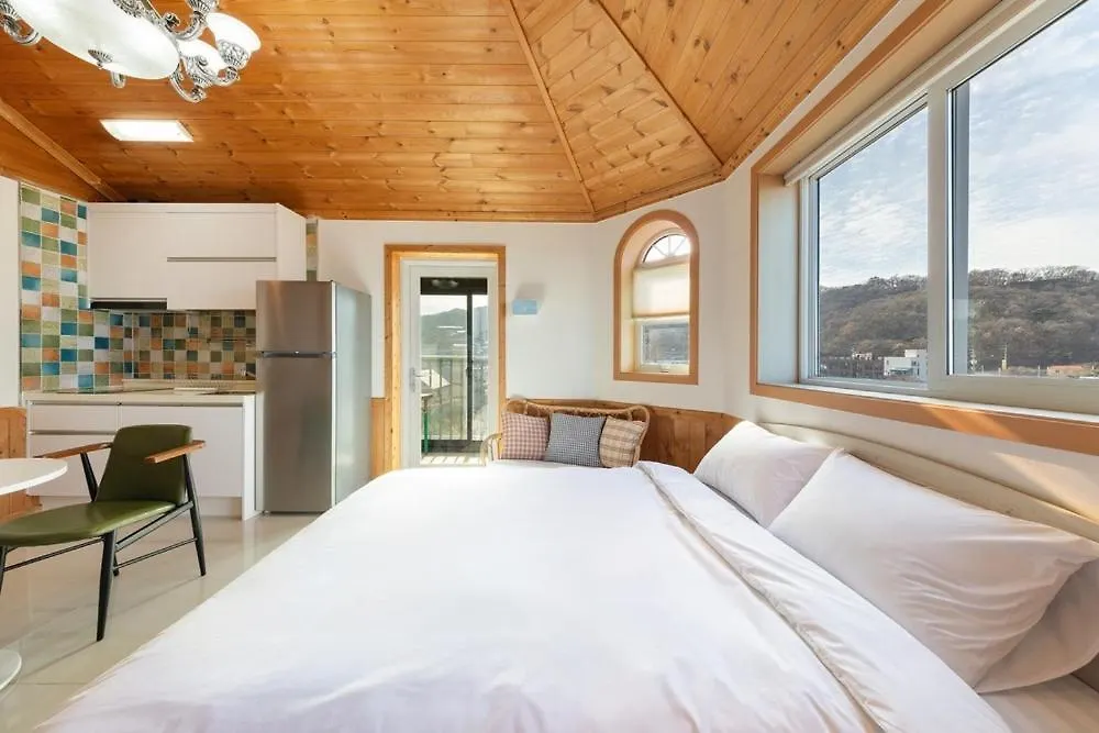 Guest house Ganghwa Punggyeongi Meomuneun Got Sonsu