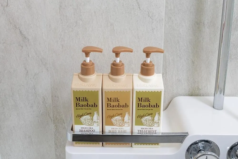 Ganghwa Punggyeongi Meomuneun Got Sonsu 3*,